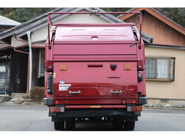 Isuzu Elf 6