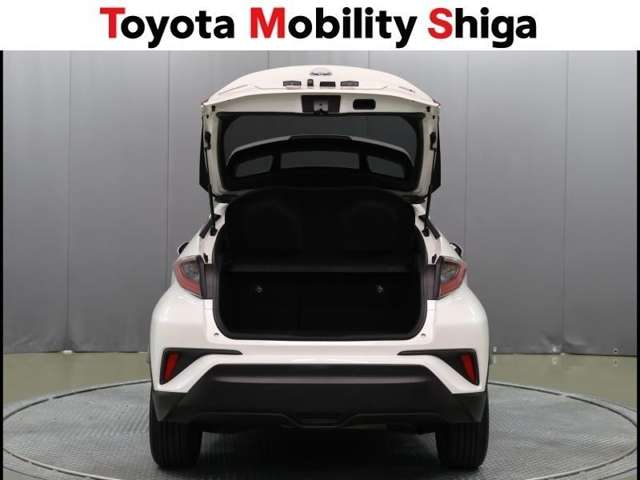 Toyota C-HR 12