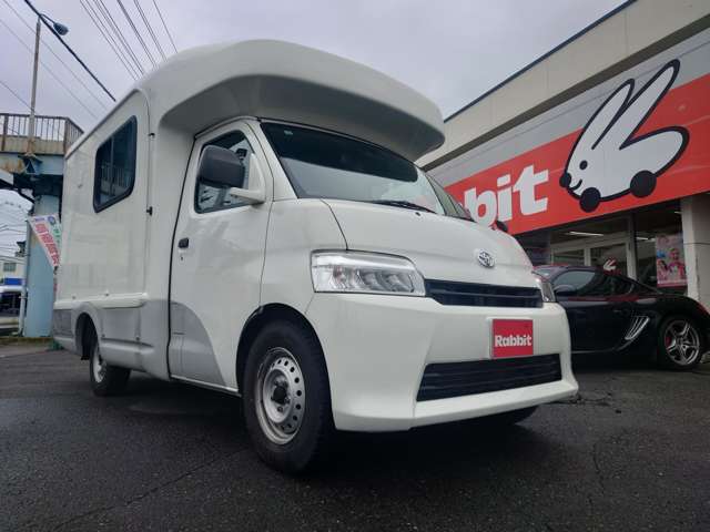 Toyota Town Ace Truck 3