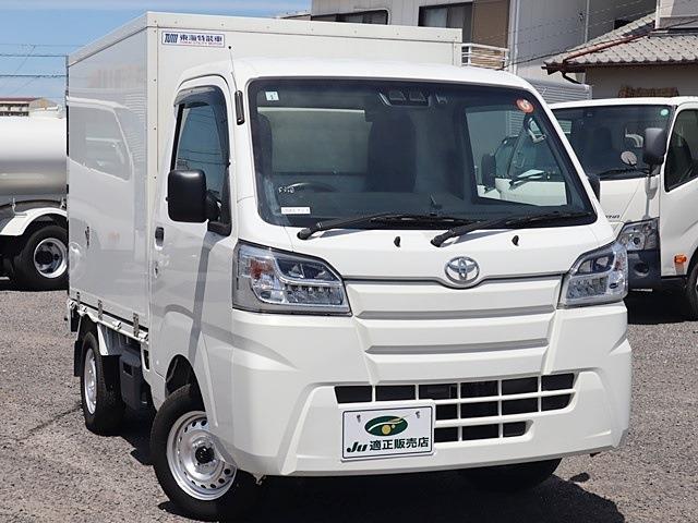 Toyota Pixis Truck 4
