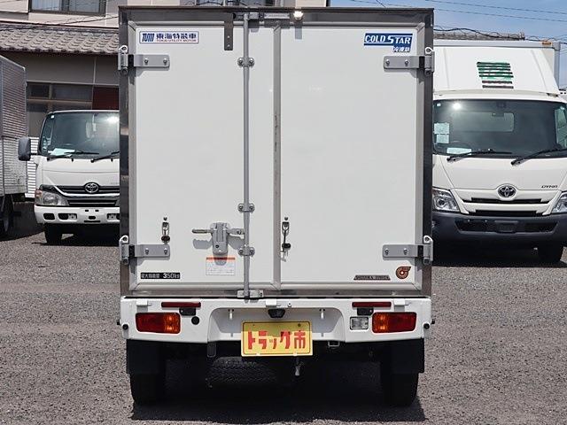 Toyota Pixis Truck 6