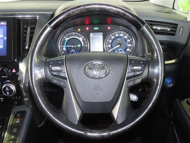 Toyota Vellfire 10