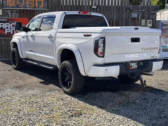 Toyota Tundra 12