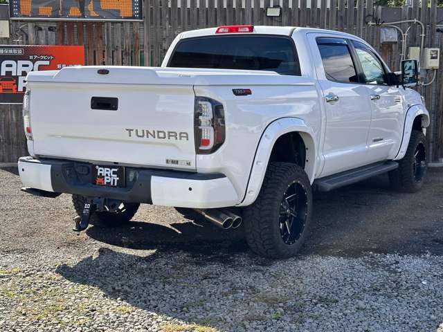 Toyota Tundra 10