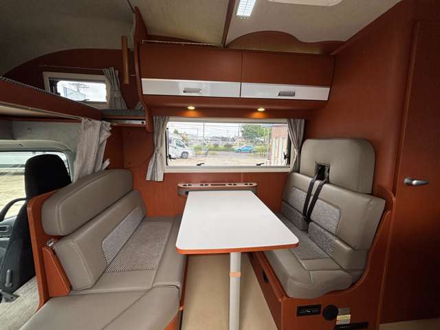 Toyota Camroad 4