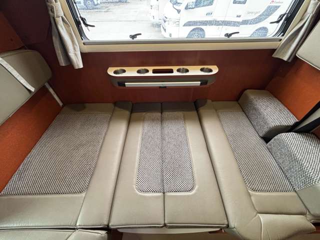 Toyota Camroad 7