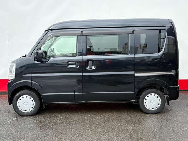 Nissan NV100 Clipper 11