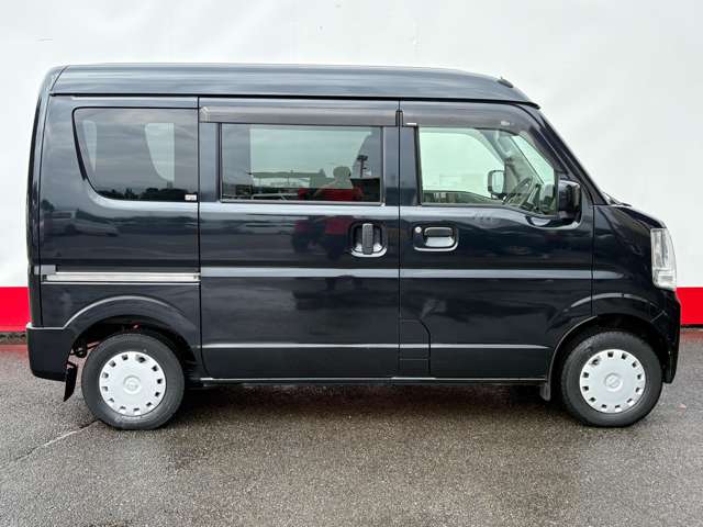 Nissan NV100 Clipper 9