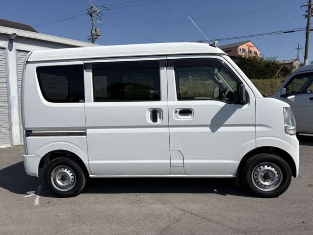 Nissan NV100 Clipper 11