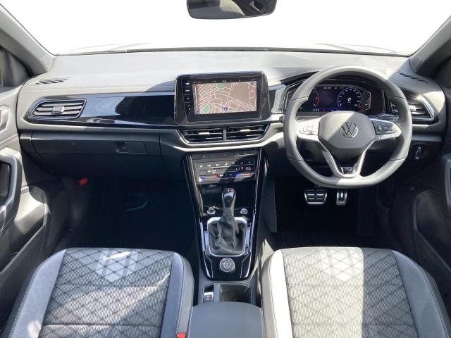 Volkswagen T-Roc 6