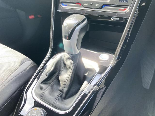 Volkswagen T-Roc 9