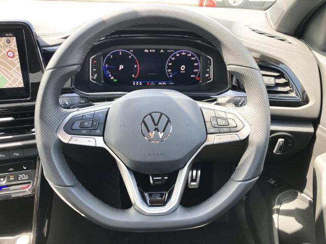 Volkswagen T-Roc 10
