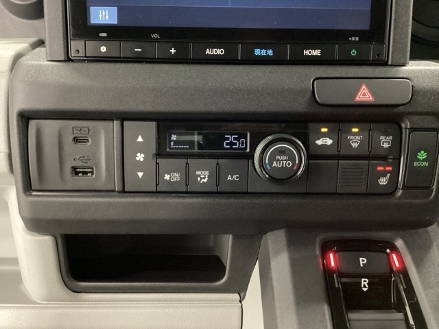 Honda N-VAN e: 12