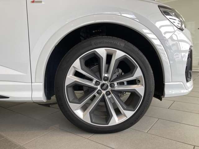 Audi Q3 Sportback 11