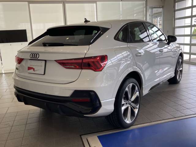 Audi Q3 Sportback 2