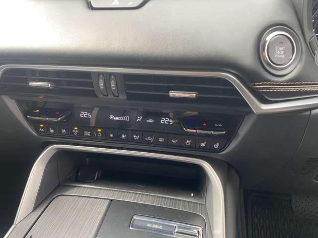 Mazda CX-80 8