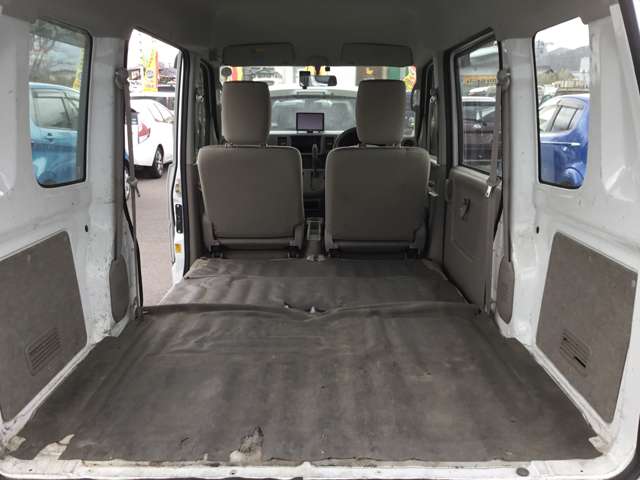 Suzuki Every 8