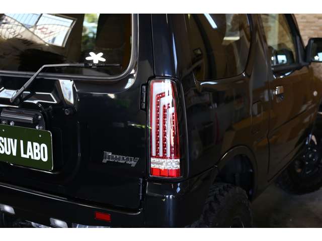Suzuki Jimny 8