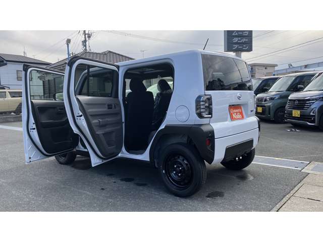 Daihatsu Taft 10
