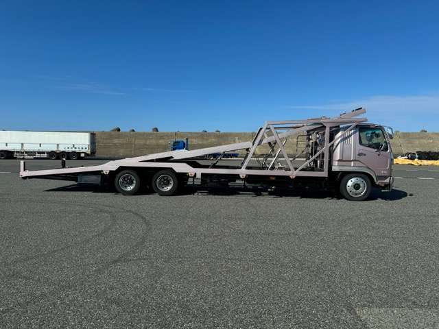 Mitsubishi Fuso Fighter 2