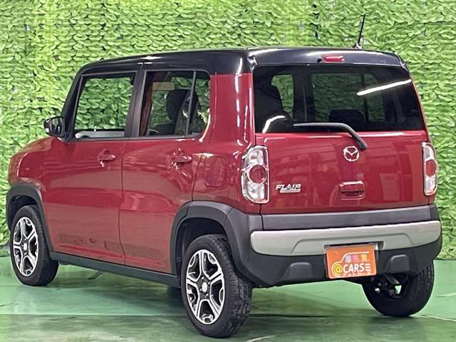 Mazda Flair Crossover 11