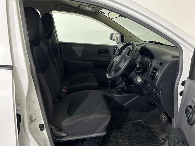 Nissan NV150 AD 5
