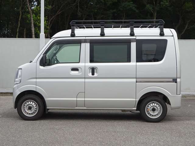 Nissan NV100 Clipper 6