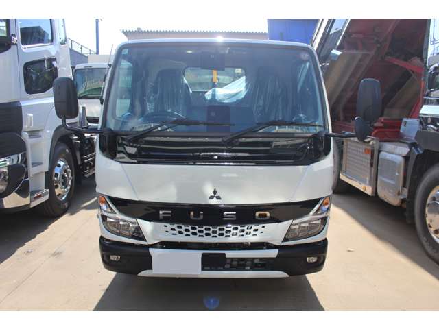 Mitsubishi Fuso Canter 2