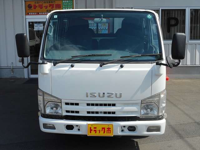Isuzu Elf 3