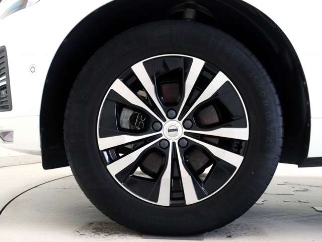 Volvo XC60 7