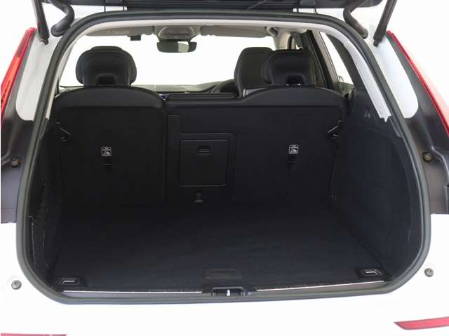 Volvo XC60 10
