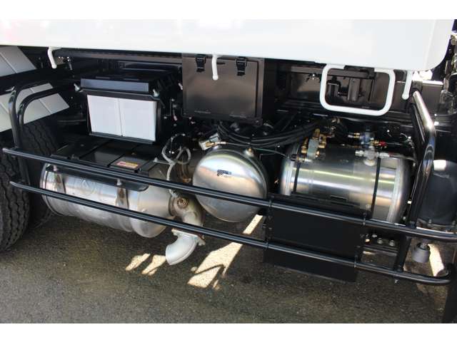 Mitsubishi Fuso Fighter 9