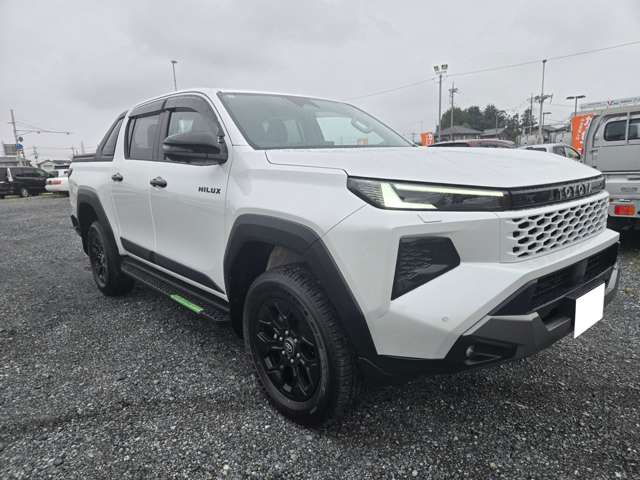 Toyota Hilux 6