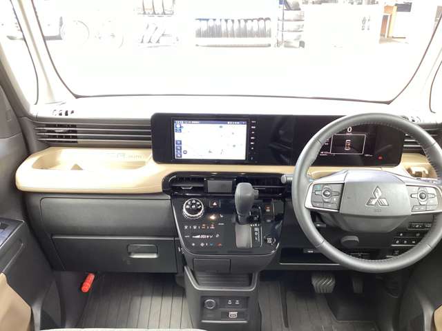 Mitsubishi Delica Mini 7