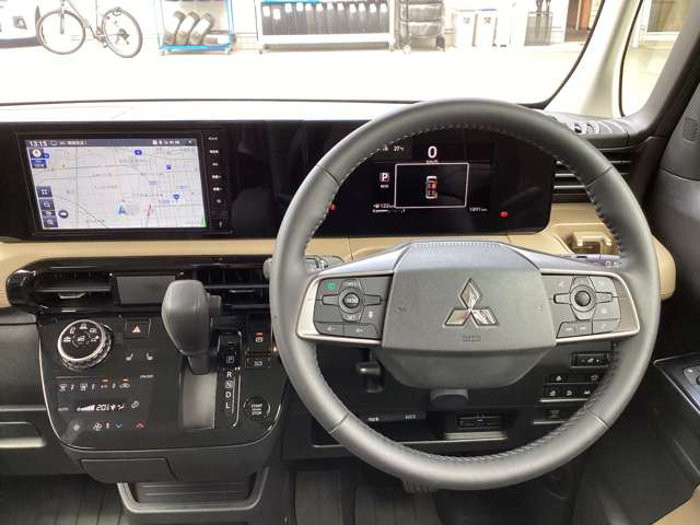 Mitsubishi Delica Mini 10
