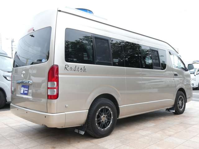 Toyota Regius Ace 3
