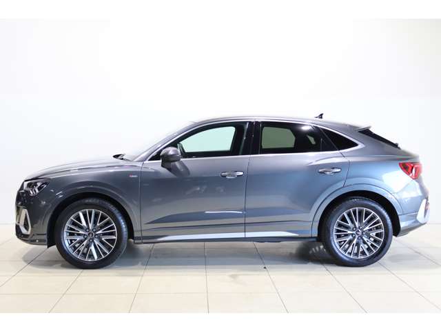 Audi Q3 Sportback 11