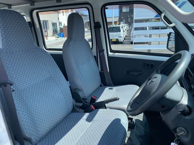 Toyota Pixis Van 5