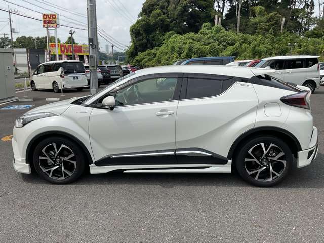 Toyota C-HR 12