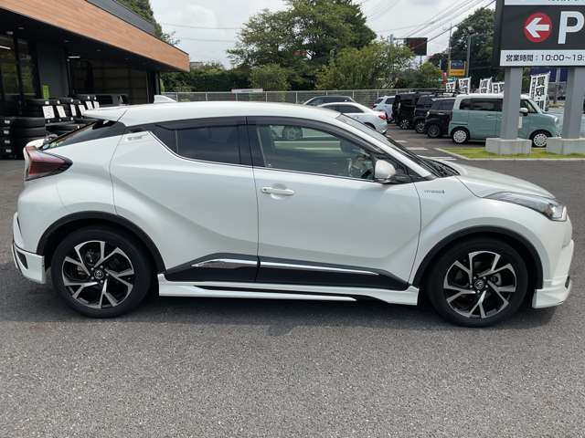 Toyota C-HR 8