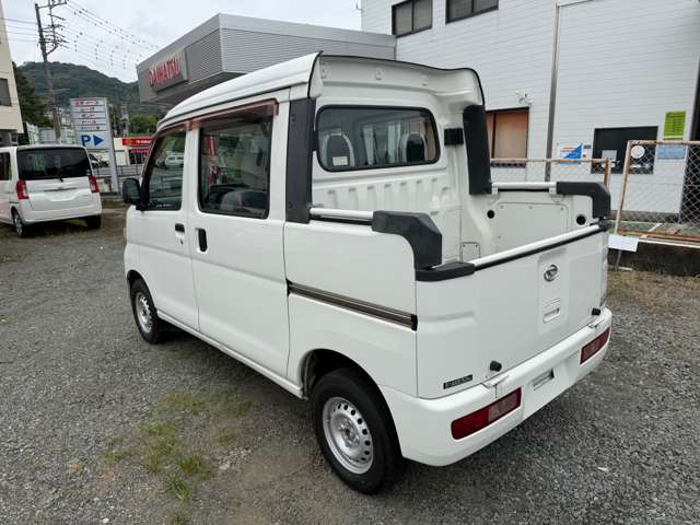 Daihatsu Hijet Deck Van 5