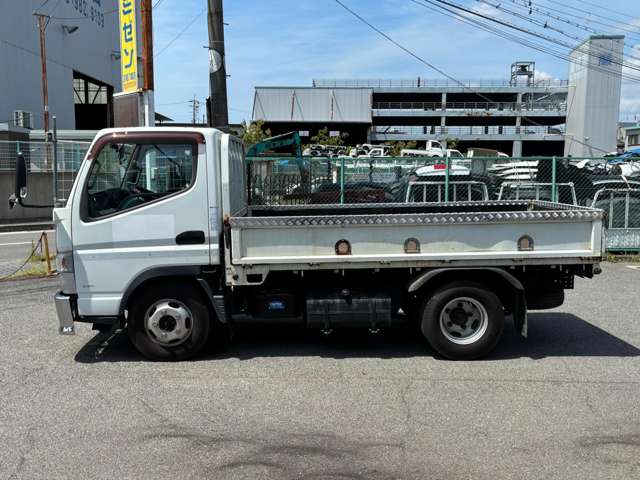 Mitsubishi Fuso Canter 7