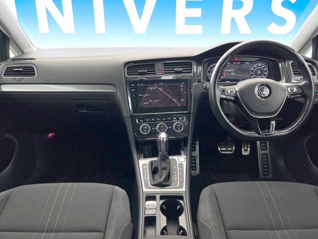Volkswagen Golf Alltrack 2