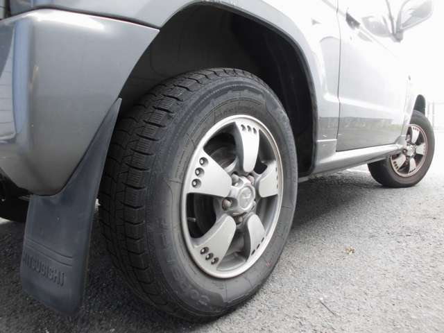Mitsubishi Pajero Mini 7