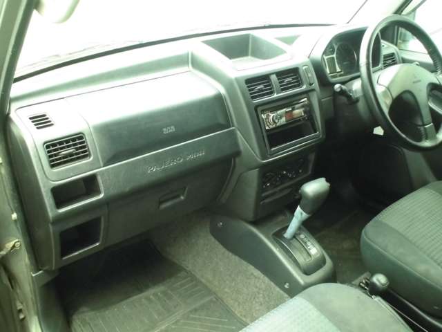 Mitsubishi Pajero Mini 10