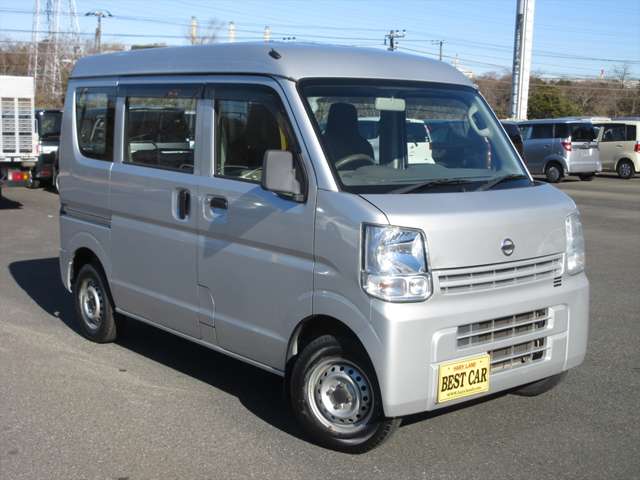 Nissan NV100 Clipper 5