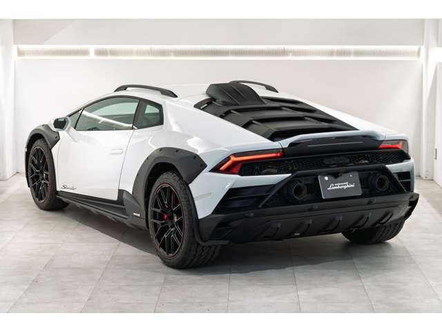 Lamborghini ウラカンステラート 7