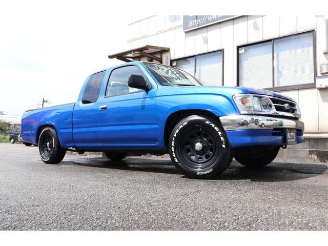 Toyota Hilux 9