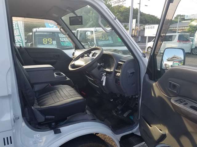 Mazda Bongo Truck 8