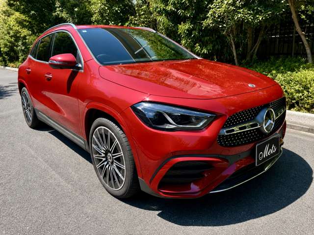 Mercedes-Benz GLA-Class 3